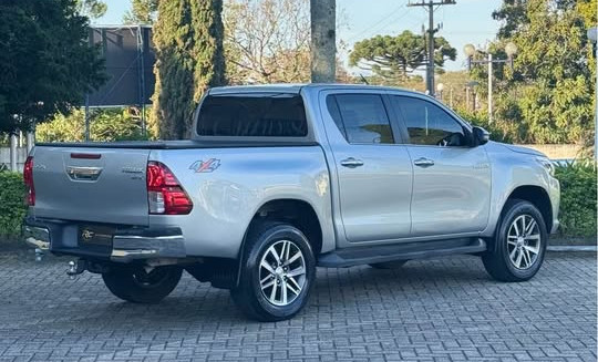 Toyota Hilux CD SRX 4x4 2.8 TDI 16V Diesel Aut. 2018 Diesel-19