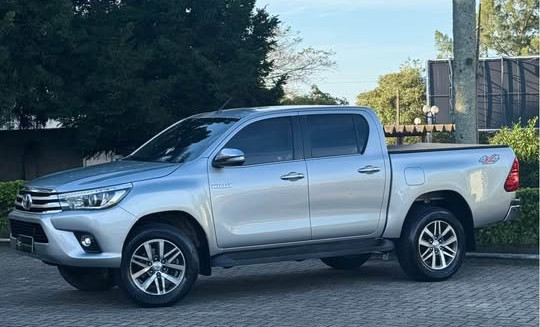Toyota Hilux CD SRX 4x4 2.8 TDI 16V Diesel Aut. 2018 Diesel-17