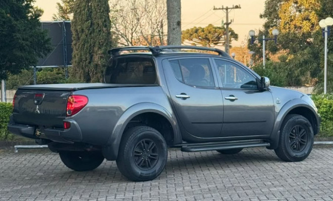 Mitsubishi L200 Triton HPE 3.5 CD V6 24V Flex Aut. 2017 Flex-15