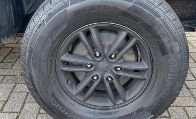 Mitsubishi L200 Triton HPE 3.5 CD V6 24V Flex Aut. 2017 Flex-6