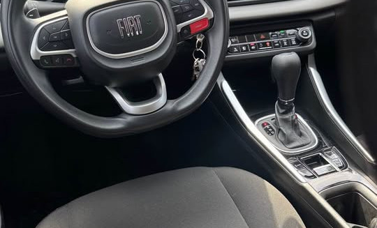 Fiat Fastback 1.0 200 Turbo Flex Aut 2025-14