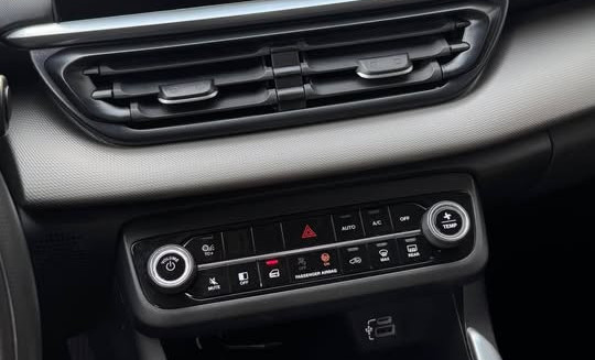 Fiat Fastback 1.0 200 Turbo Flex Aut 2025-12