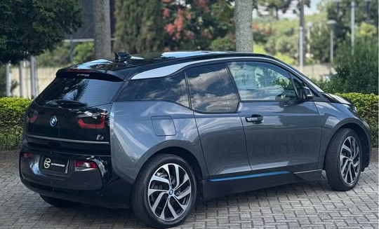 BMW i3 Bev Full 170cv Aut. (Elétrico) 2021-16