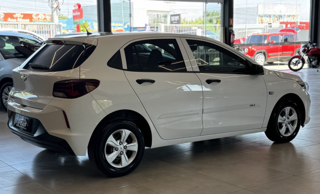 GM - Chevrolet ONIX HATCH 1.0 12V Flex 5p Mec. 2021 Flex-2