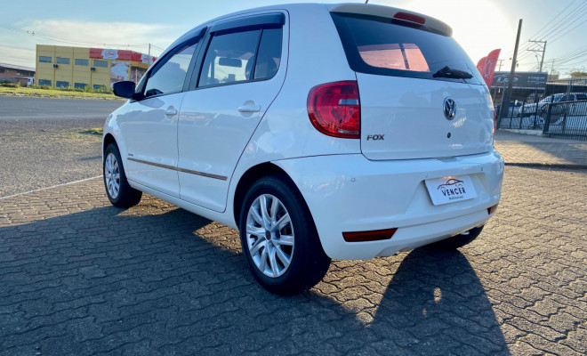 VW - Fox 1.0 i-Trend - 2014-2
