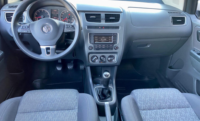 VW - Fox 1.0 i-Trend - 2014-4