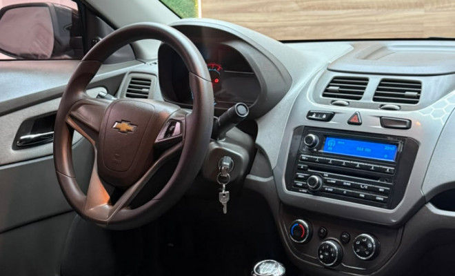 GM - Chevrolet COBALT LTZ 1.8 8V Econo.Flex 4p Mec. 2013-7