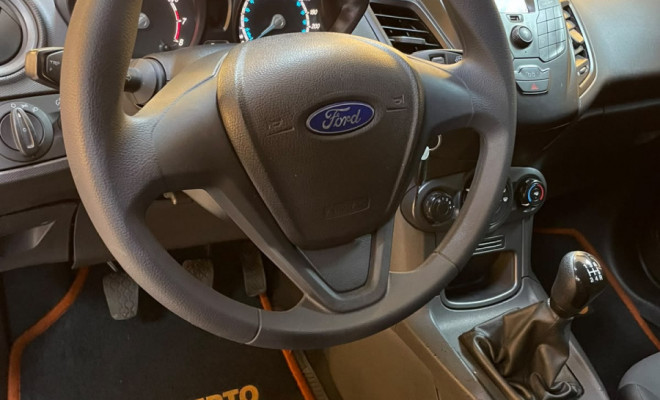 Ford Fiesta 1.5  Mec. 2014 Flex  Manual   ÓTIMO CUSTO BENEFICIO-8
