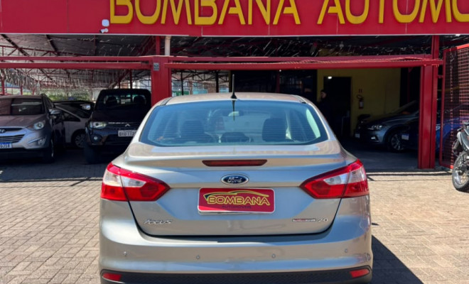 Ford Focus Sedan 2.0 16V/2.0 16V Flex 4p Aut. 2014 Flex-2