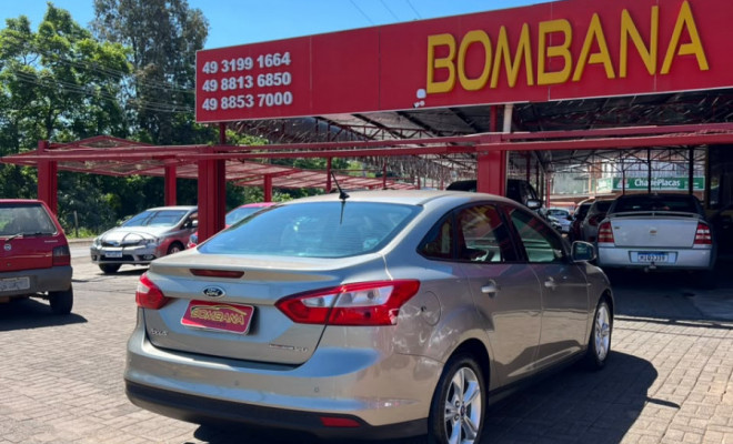 Ford Focus Sedan 2.0 16V/2.0 16V Flex 4p Aut. 2014 Flex-3