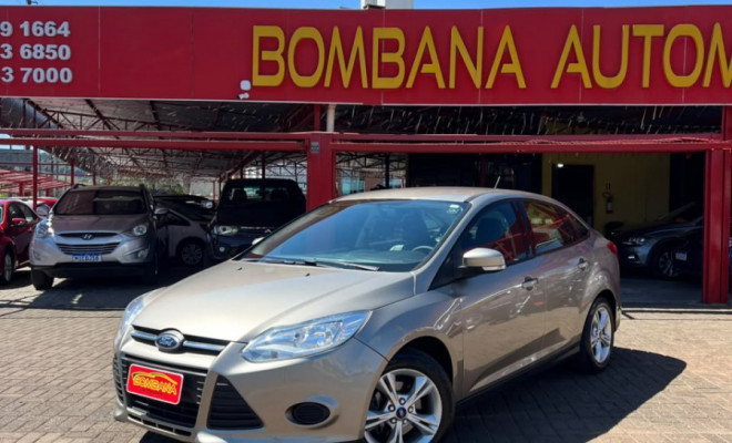 Ford Focus Sedan 2.0 16V/2.0 16V Flex 4p Aut. 2014 Flex