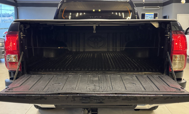 Toyota Hilux CD SRV 4x4 2.8 TDI Diesel Aut. 2020 Diesel-34