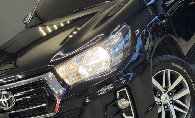 Toyota Hilux CD SRV 4x4 2.8 TDI Diesel Aut. 2020 Diesel-35