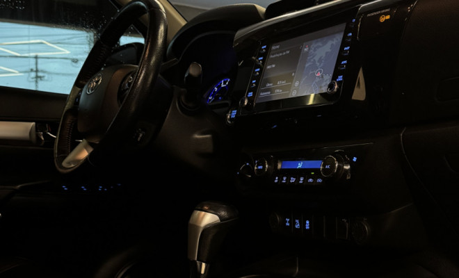 Toyota Hilux CD SRV 4x4 2.8 TDI Diesel Aut. 2020 Diesel-23