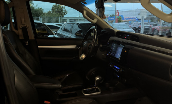 Toyota Hilux CD SRV 4x4 2.8 TDI Diesel Aut. 2020 Diesel-22
