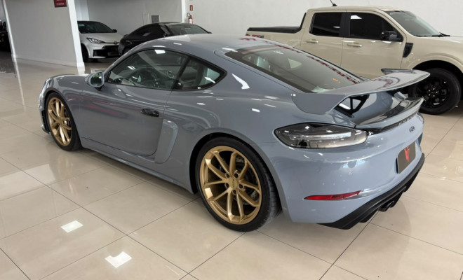 Porsche 718 Cayman GT4 4.0 420cv 2023 Gasolina-3