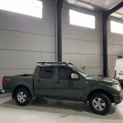 Nissan Frontier LE CD 4x4 2.5 TB Diesel Mec. 2010 Diesel-1