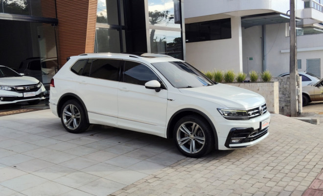 VW - VolksWagen TIGUAN Allspac R-Line 350 TSI 2.0 4x4 2019 Flex