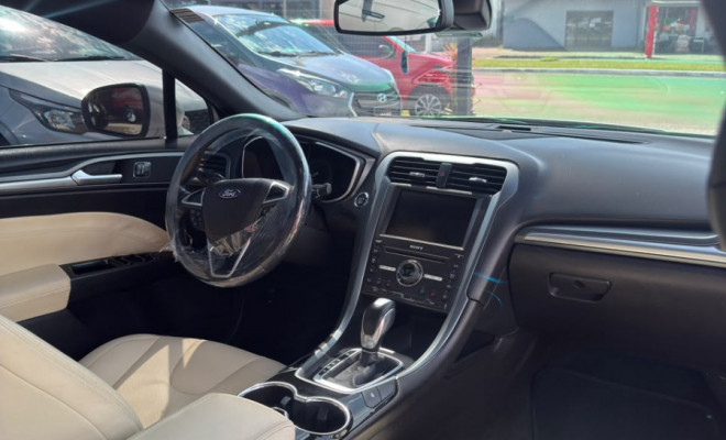 Ford Fusion Titanium 2.0 GTDI Eco. Awd Aut. 2016 Flex-4