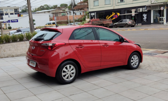 Hyundai HB20 C./C.Plus/C.Style 1.6 Flex 16V Mec. 2014 Flex-1