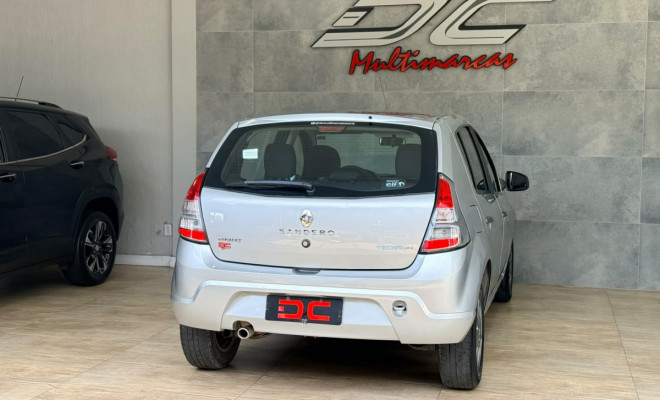 Renault SANDERO Expression Hi-Flex 1.0 16V 5p 2014 Flex-1