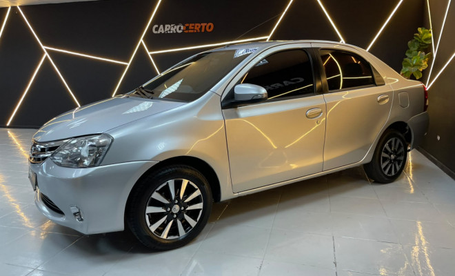 Toyota ETIOS PLATINUM 1.5 Mec. 2016 Flex   ótimo estado de conservação-1