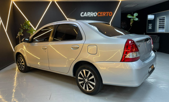Toyota ETIOS PLATINUM 1.5 Mec. 2016 Flex   ótimo estado de conservação-2