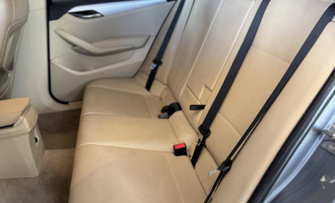 BMW X1 SDRIVE 18i 2.0 16V 4x2 Aut. 2011 Gasolina-19