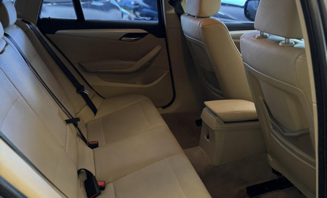 BMW X1 SDRIVE 18i 2.0 16V 4x2 Aut. 2011 Gasolina-17