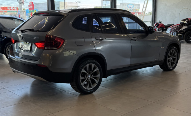 BMW X1 SDRIVE 18i 2.0 16V 4x2 Aut. 2011 Gasolina-2