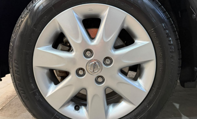 Nissan MARCH SV 1.6 16V Flex Fuel 2013 Flex-15