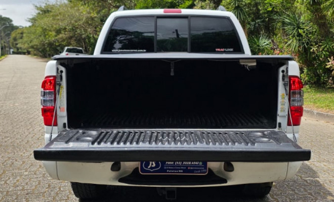 GM - Chevrolet S10 Pick-Up RODEIO 2.8 TDI 4x4 CD Dies. 2011 Gasolina-10