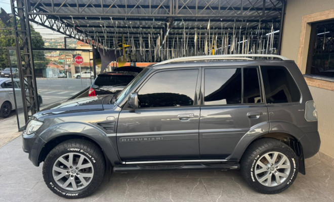 Mitsubishi Pajero TR4 GLS 2.0 Flex 16V 4x4 Mec. 2011 Flex-2