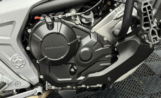 HONDA NC 750X/NC 750X ABS 2023 Gasolina-9
