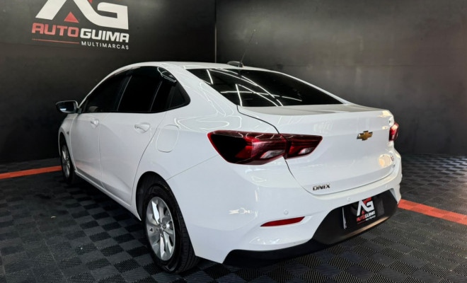 GM - Chevrolet ONIX SEDAN Plus LT 1.0 12V Flex 4p Mec. 2023 Flex-11