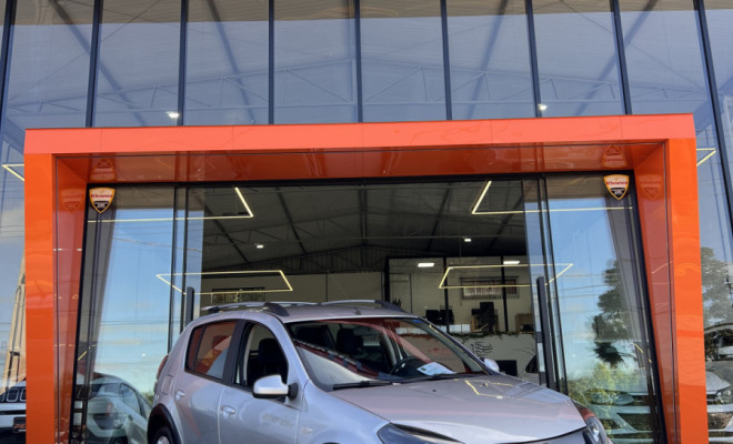 Renault SANDERO STEPWAY Hi-Flex 1.6 16V 5p Aut. 2012 Flex-1