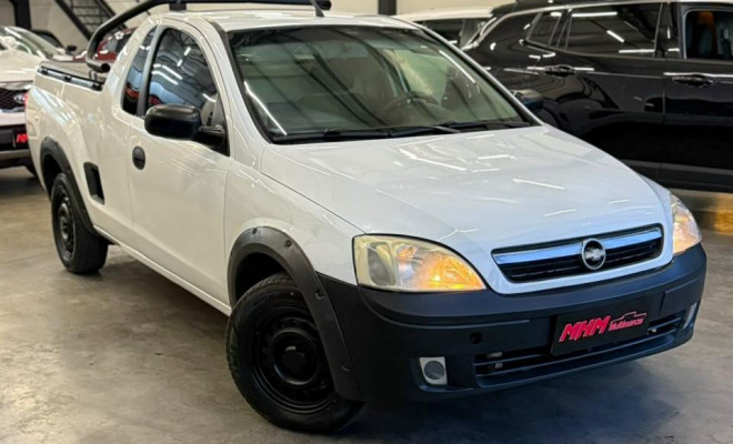 GM - Chevrolet MONTANA 1.4 8V Conquest ECONOFLEX  2p 2010 Flex-0