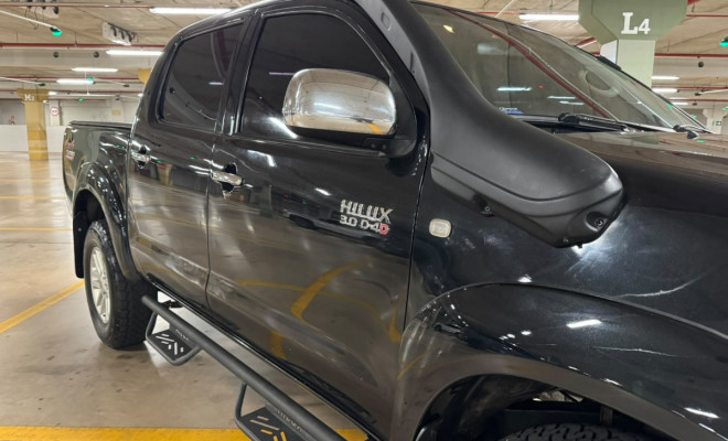 Toyota Hilux CD SRV D4-D 4x4 3.0 TDI Diesel Aut 2008 Diesel-13
