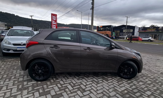 Hyundai HB20 Comfort Style 1.0 TB Flex 12V Mec. 2016 Flex-0
