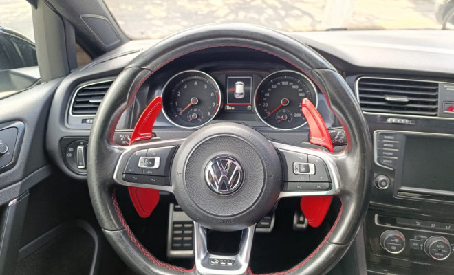 VW - VolksWagen Golf GTi 2.0 TSI 220cv Aut. 2017 Flex-10