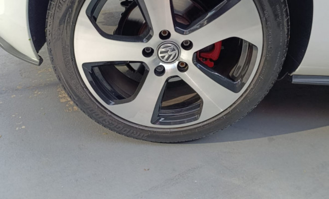 VW - VolksWagen Golf GTi 2.0 TSI 220cv Aut. 2017 Flex-5