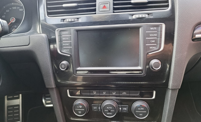 VW - VolksWagen Golf GTi 2.0 TSI 220cv Aut. 2017 Flex-11