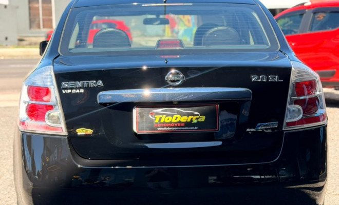 Nissan Sentra S 2.0/ 2.0 Flex Fuel 16V Aut. 2011 Flex-1