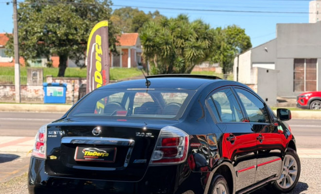 Nissan Sentra S 2.0/ 2.0 Flex Fuel 16V Aut. 2011 Flex-2