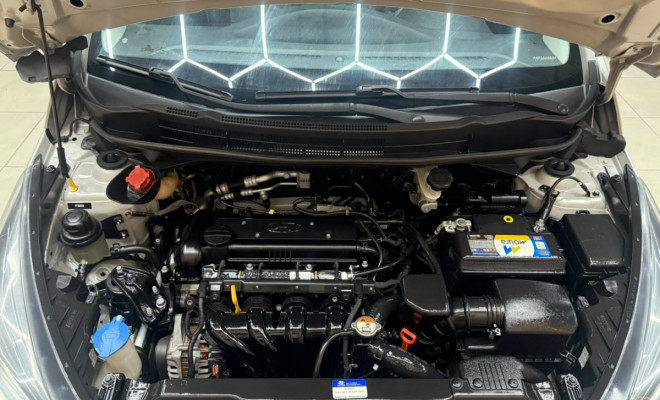 Hyundai HB20X Style 1.6 Flex 16V Aut. 2015-16