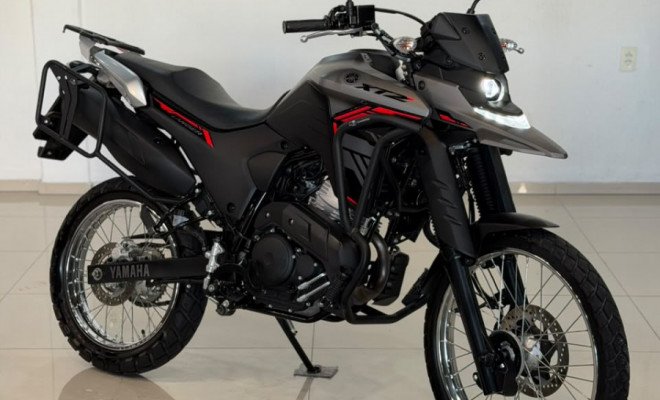 YAMAHA XTZ 250 LANDER CONNECTED 2025 Gasolina