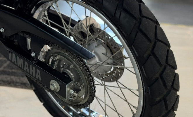YAMAHA XTZ 250 LANDER CONNECTED 2025 Gasolina-14