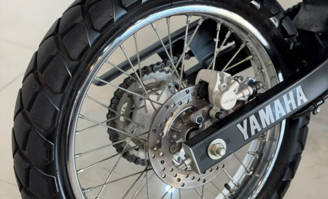 YAMAHA XTZ 250 LANDER CONNECTED 2025 Gasolina-13