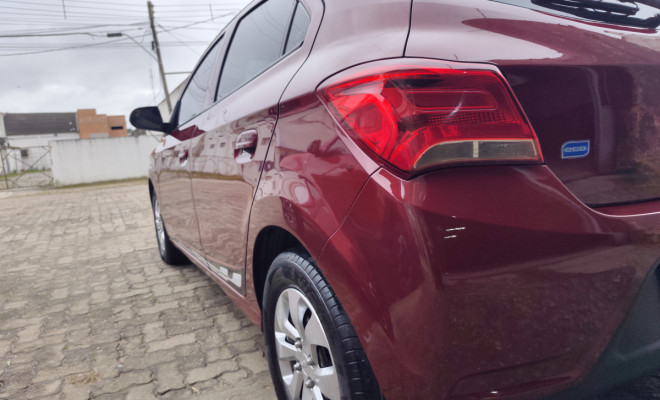 GM - Chevrolet ONIX HATCH LT 1.0 8V FlexPower 5p Mec. 2017 Flex-8