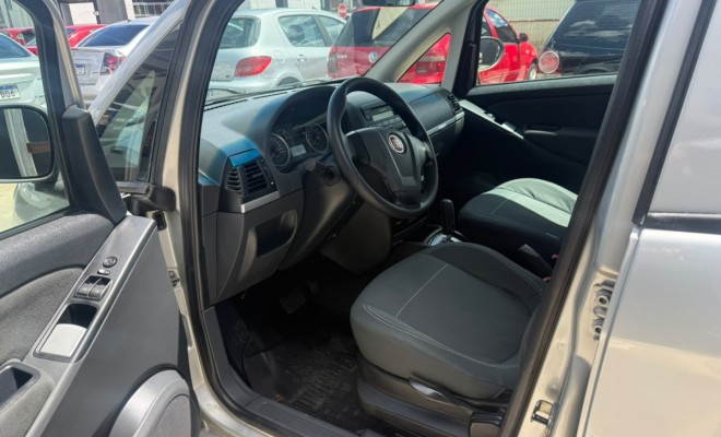Fiat Idea ESSENCE Dualogic 1.6 Flex 16V 5p 2011 Flex-8